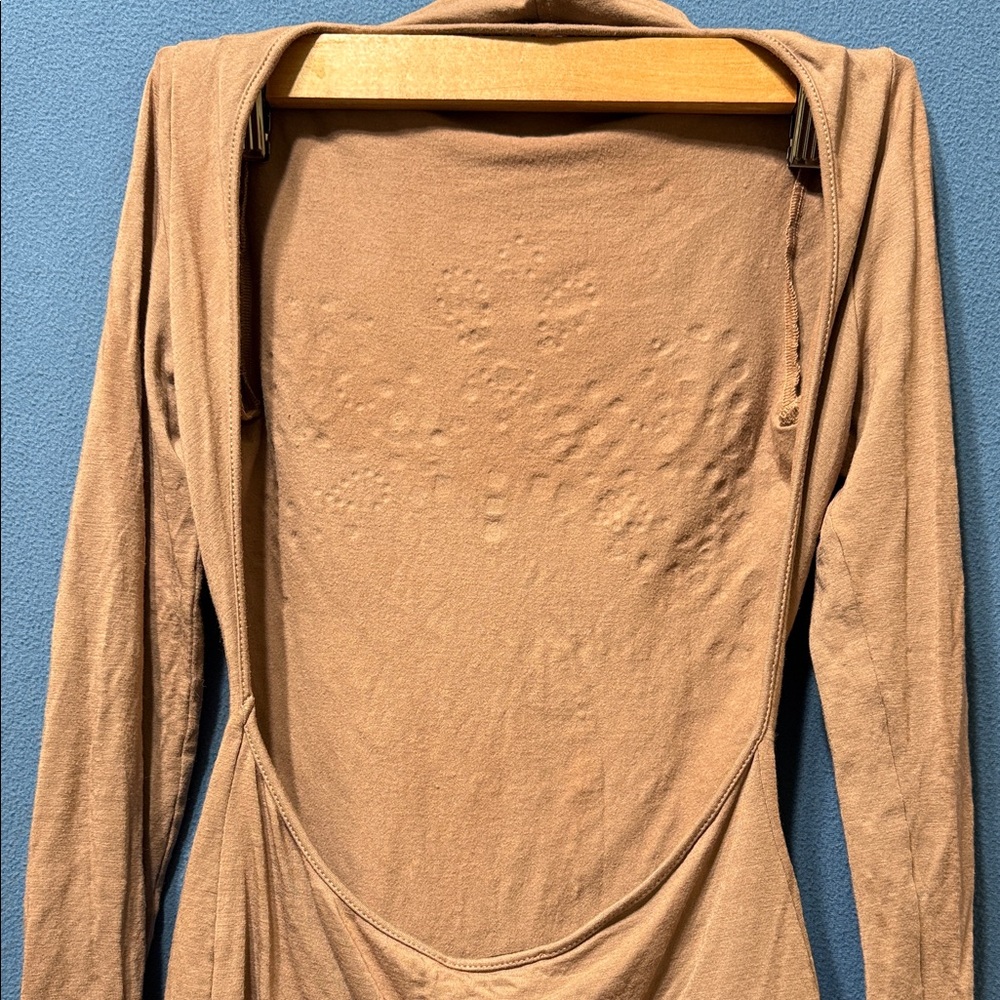 Patrizia Pepe Open Back Long-Sleeve Turtleneck Top in Brow withEmbellished Front - Picture 8 of 16